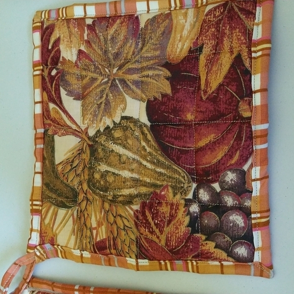 Homemade harvest potholders. Fall themed with vegetables wheat leaves fruit. New - Picture 3 of 6